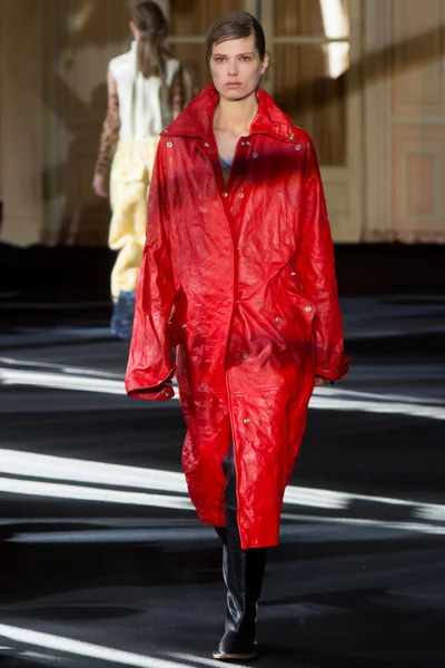 Look 26